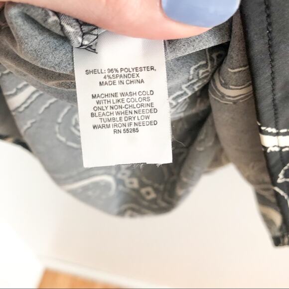 Express Y2K Dress Paisley Print - Picture 5 of 5